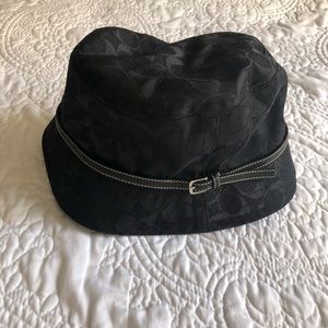 Black Coach Bucket Hat Size M/L NWT